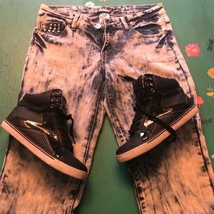 B.B. Acid wash JEANS